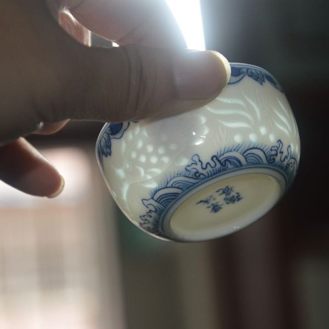 8-heads-Jingdezhen-precious-hand-paint-rice-pattern-tea-set-porcelain-wholesale-novelty-busine...jpg