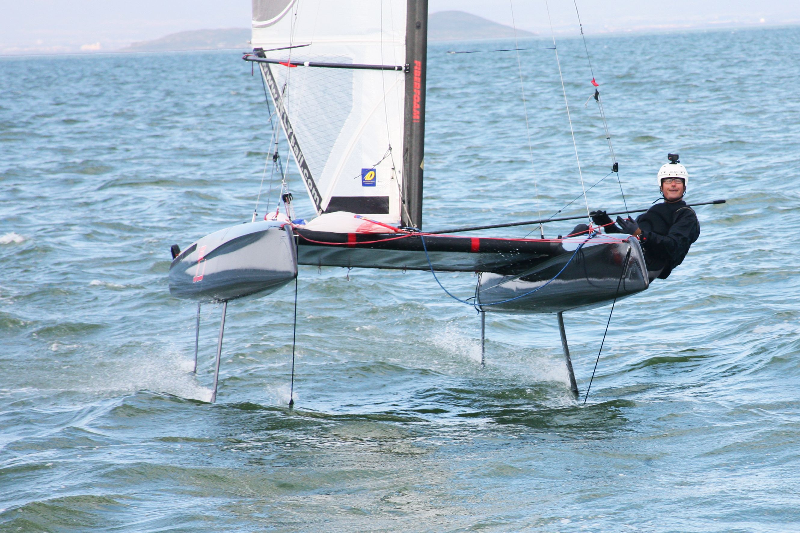 catamaran-ifly15-equipe-de-4-foils.jpg