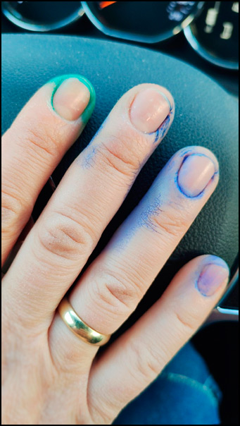 chemi-manicure.jpg