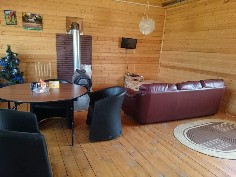 .facebook_1472160325757.jpg