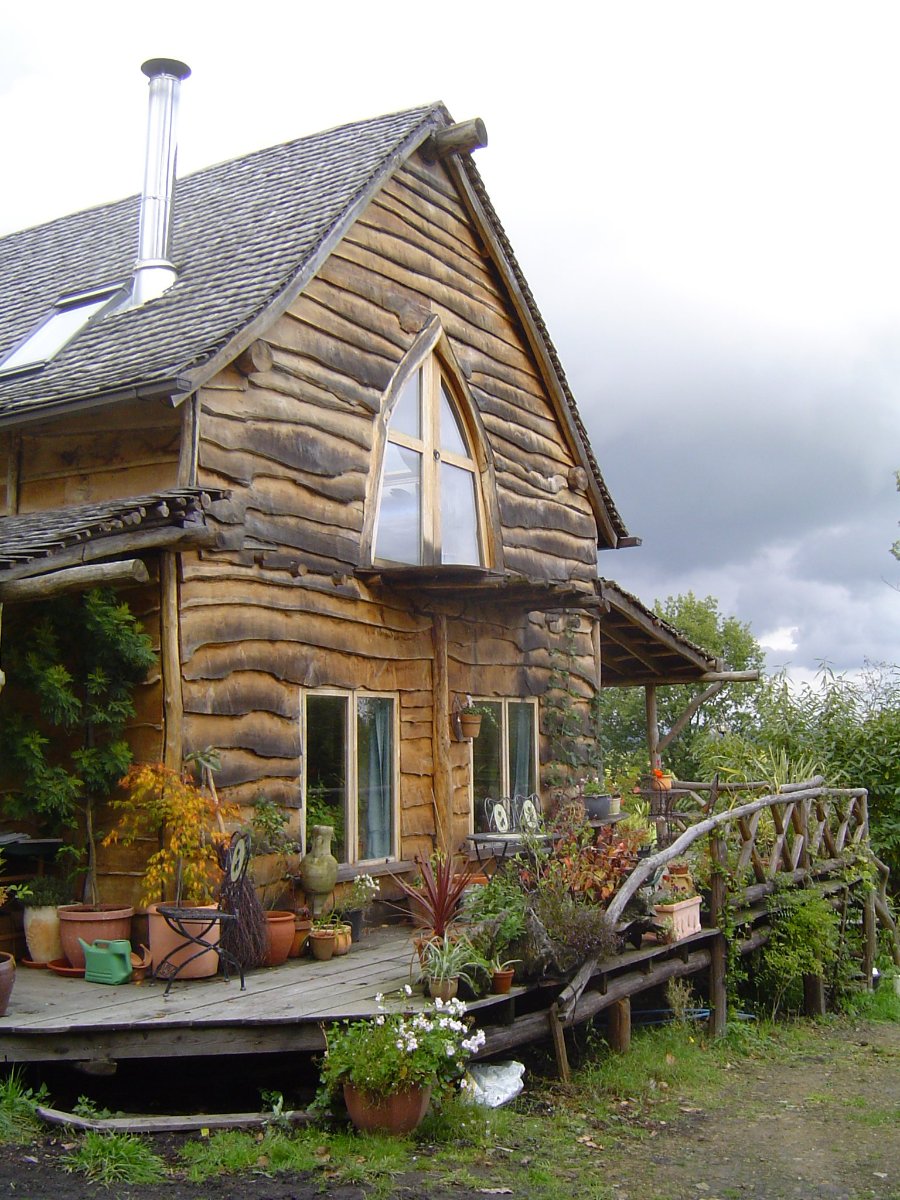 fasad-doma-iz-gorbilya-pinterest-69.jpg