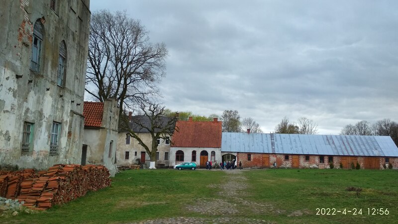 IMG_20220424_125654.jpg
