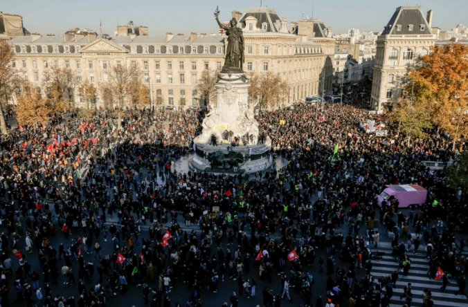 la-manifestation-parisienne-dite-marche-des-libertes-a_5415609_676x444p.jpg