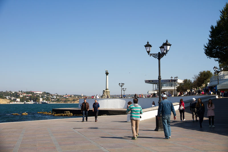S_9807.jpg