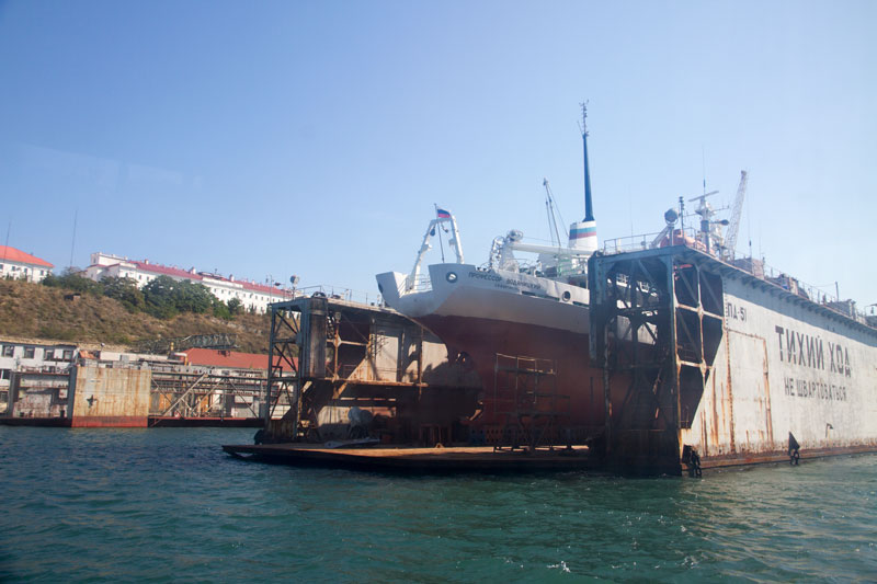S_9860.jpg