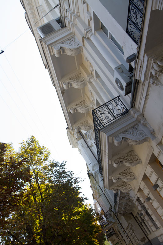 S_9906.jpg