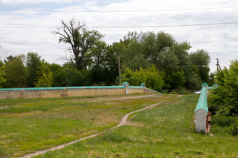 V_3319.jpg