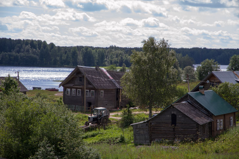 V_8982.jpg