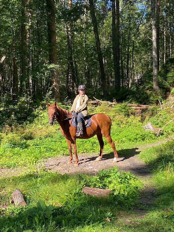 верхом у склада_4.jpg