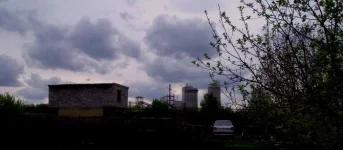 Тучи над огородом.webp