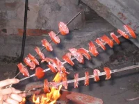 Шашлык из колбасы.webp