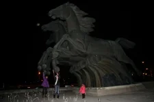 x_d6c87959.webp