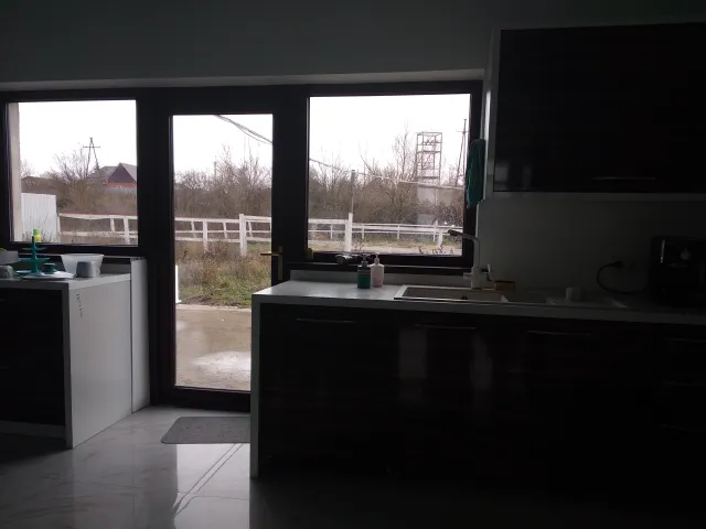 новый дом с конюшней на 3 головы, фото 13